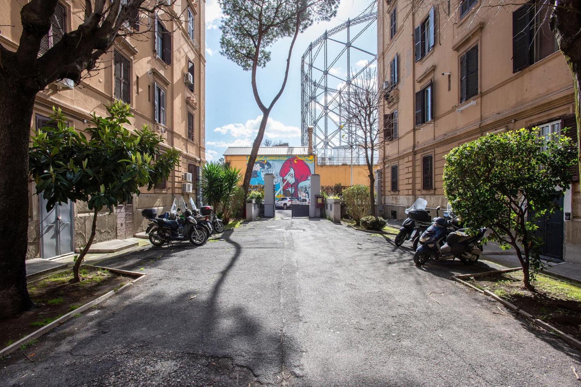 Urban Oasis Metro B Piramide - 2 Subway Stations From Colosseo Apartment Rom